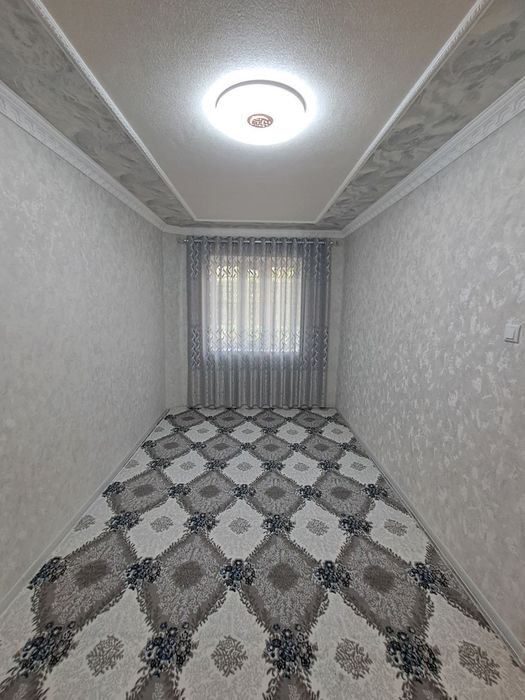 Фрунзенский масивда 2 хонали квартира сотилади