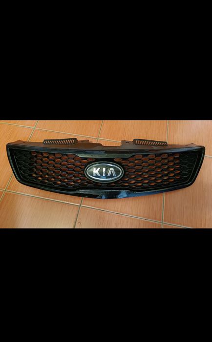 Решётка Kia Cerato