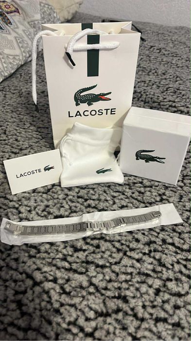 Гривна Lacoste чисто нов!