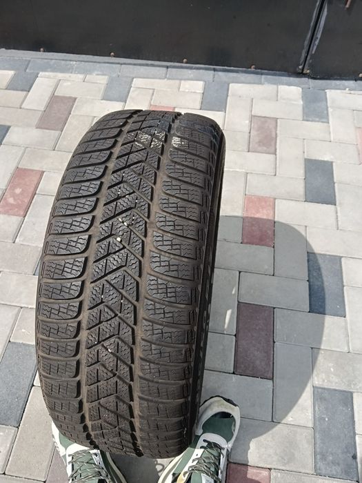 Anvelope pireli de iarnă 225/50/r17 pret pentru ,toate 4
