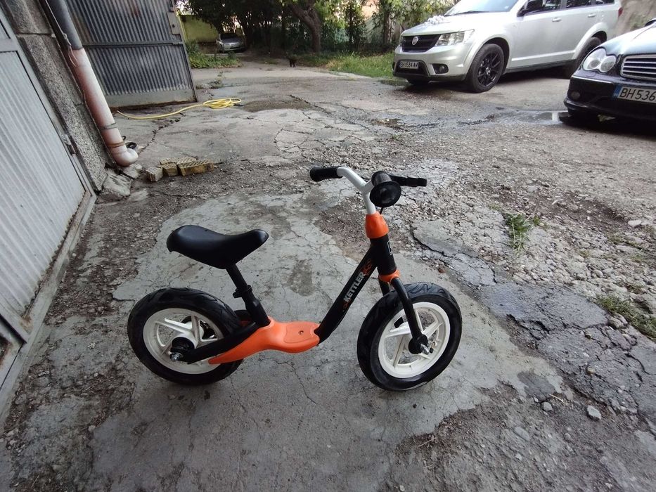 Kettler за деца. В супер състояние.  С оригиналните гуми.