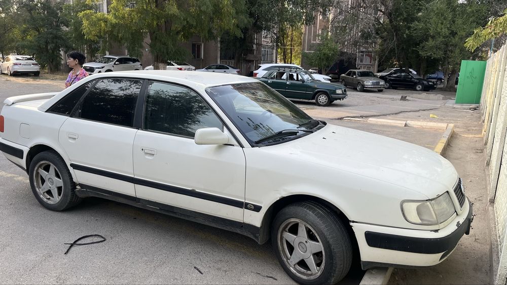 Продам audi 100