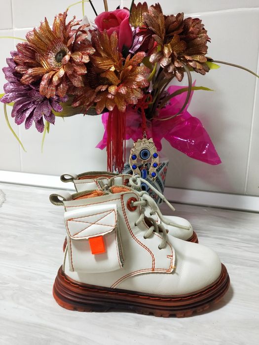 Детская обувь сандалии ботинки сапожки