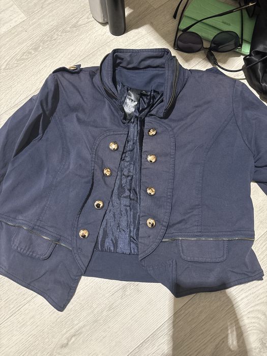 Синьо Яке / Сако