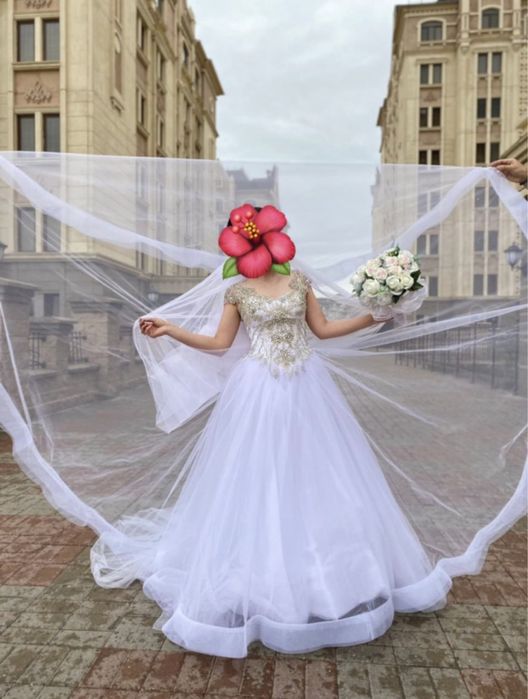 Продам платье