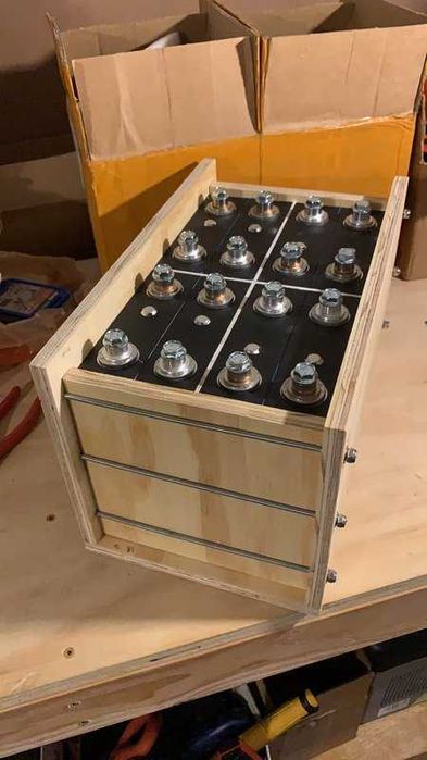 Нови 17kWh Соларни Батерии 330Ah Индивидуални Слънчеви LIFEPO4