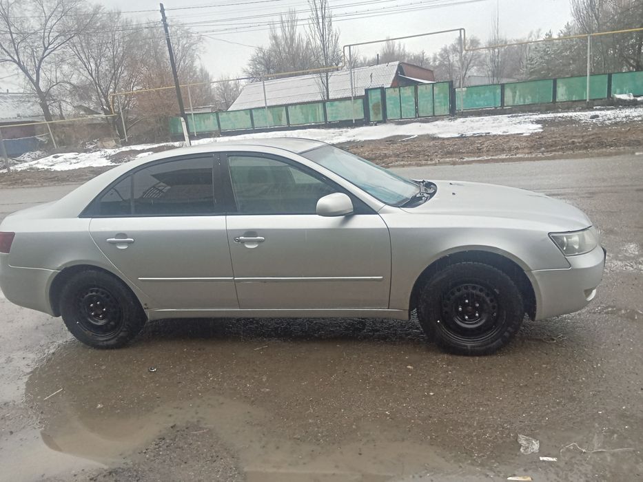 Hyundai sonata NF 2007