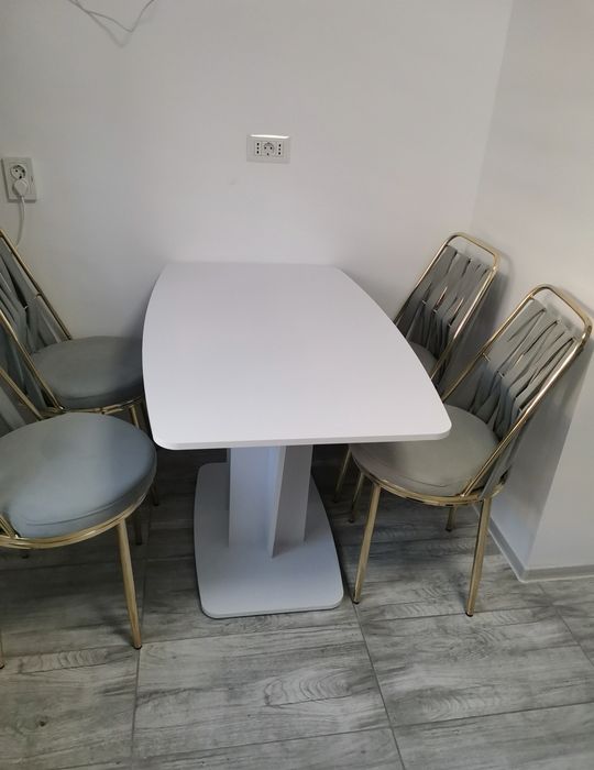 Închiriere Apartament 3 camere parter-Regim hotelier