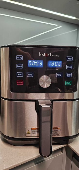 Instant Pot Vortex Plus 5,7 л - уред с горещ въздух, отлично състояние
