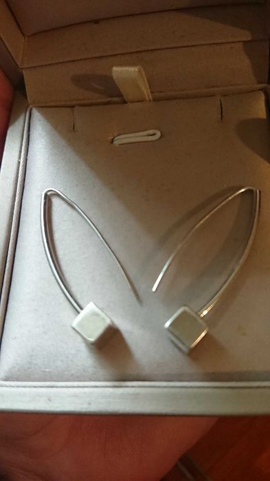 Продам сережки эксклюзивные