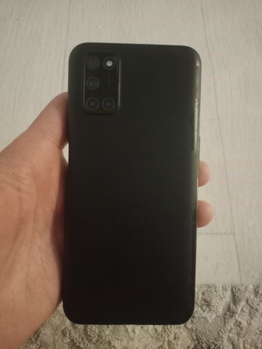 Срочно продам телефон Oppo a 52
