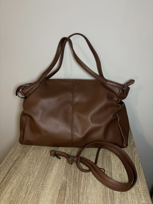 Кожени дамски чанти