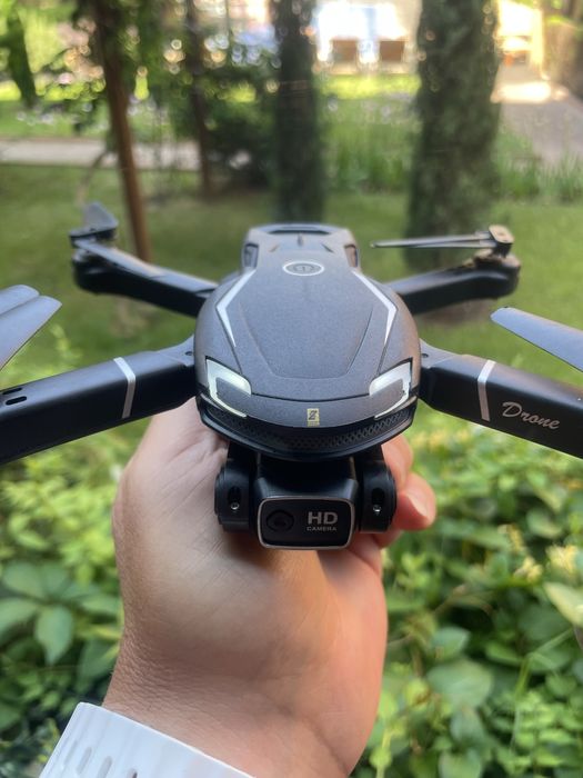 ЧЕРЕН ПЕТЪК-ТОП ЦЕНА 99 лева.Нов дрон пълен комплект