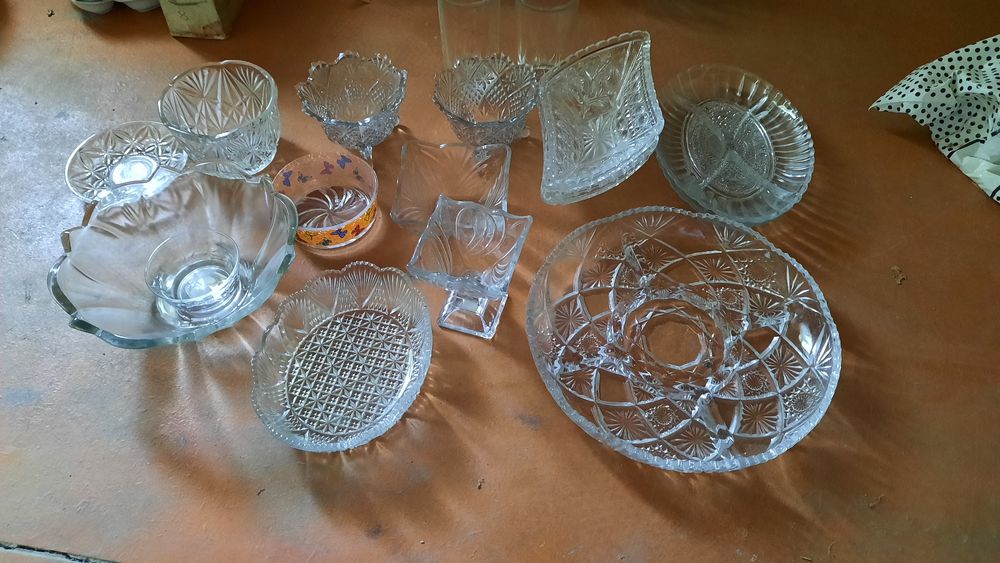 Арзан бағада Ыдыс-аяқтар сатылады