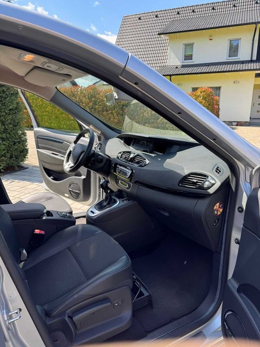 Renault Scenic 3 Bose