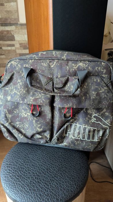 Чанта  на  PUMA.  .