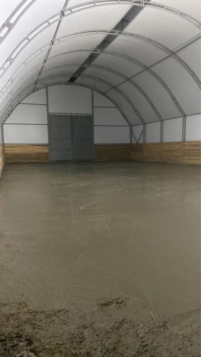 Металлотентовый ангар под животноводство