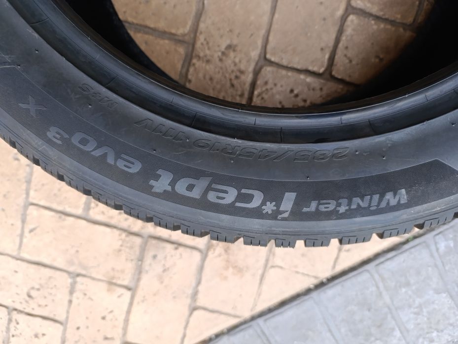 Зимни гуми Hankook 285/45/19 Winter Icept evo 3