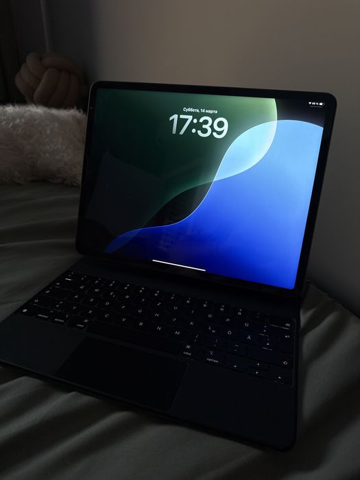 Ipad pro 12,9 с клавиатурой в идеале