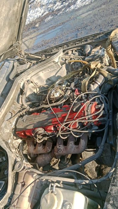 В продаже мотор на Мерседес 124