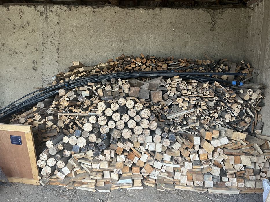 Дърва за огрев около 6 м3
