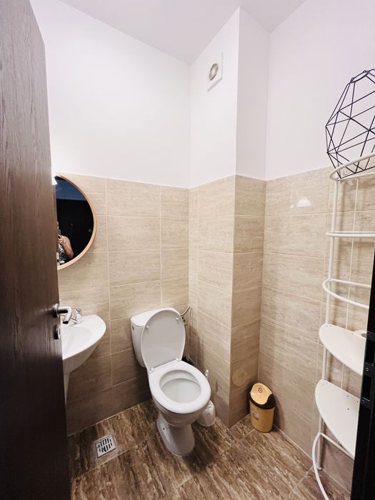 Inchiriez Apartament 3 camere Metalurgiei
