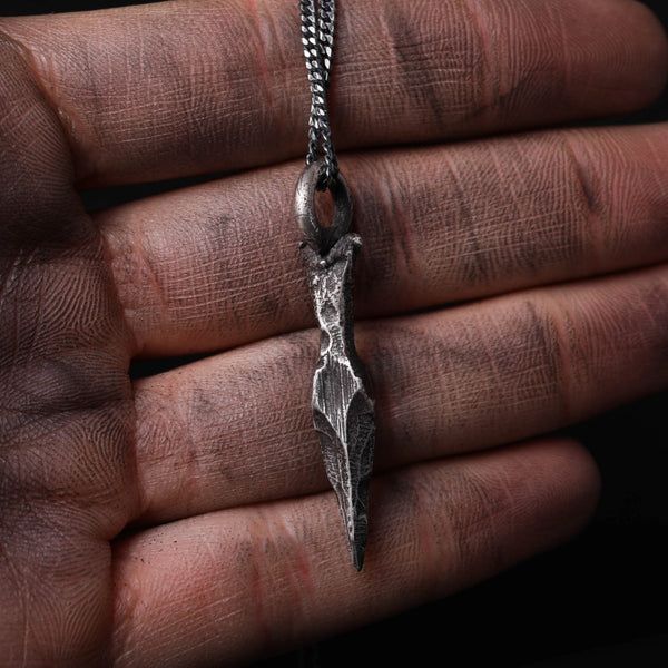 Сребърен медальон острие 925 | Мъжка висулка кинжал талисман за сила