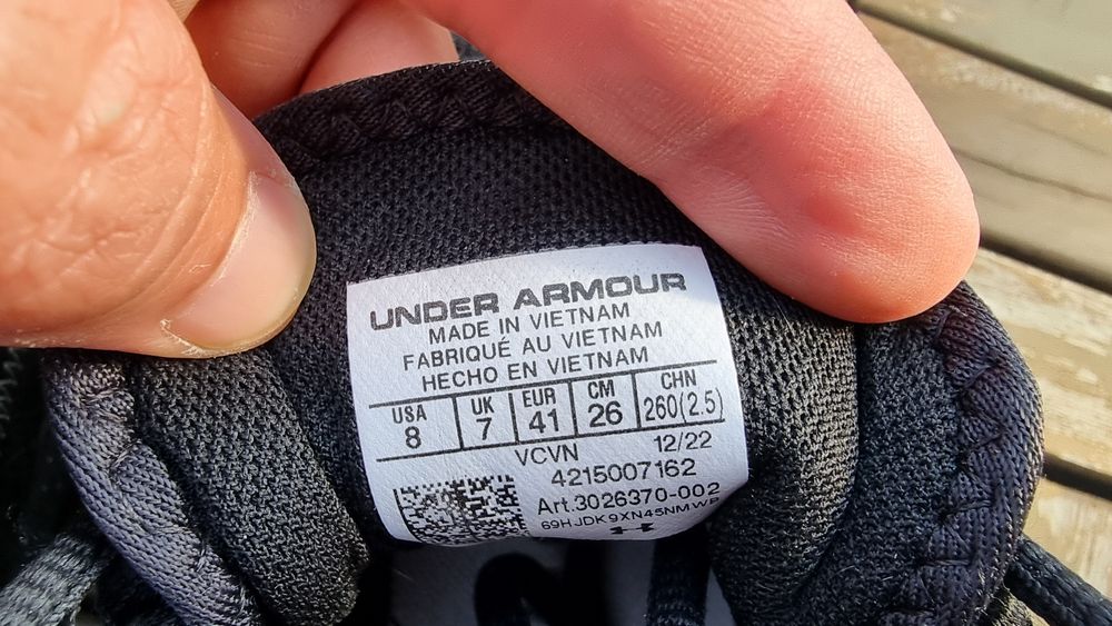 Маратонки/ Боти Under Armour 41