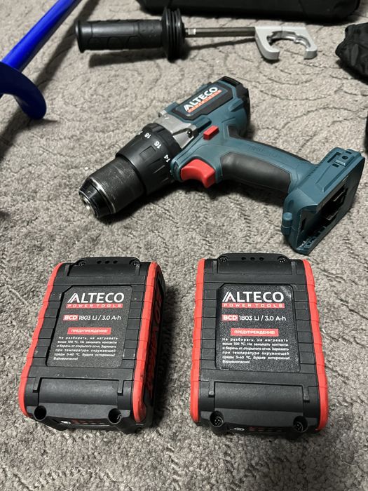 Ледобур для зимней рыбалки