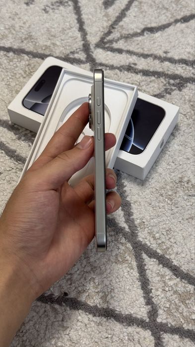 iPhone 16 Pro Max 256гб АКБ 100% на гарантии