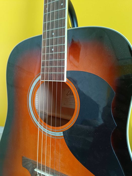 Китара Eko ranger 6