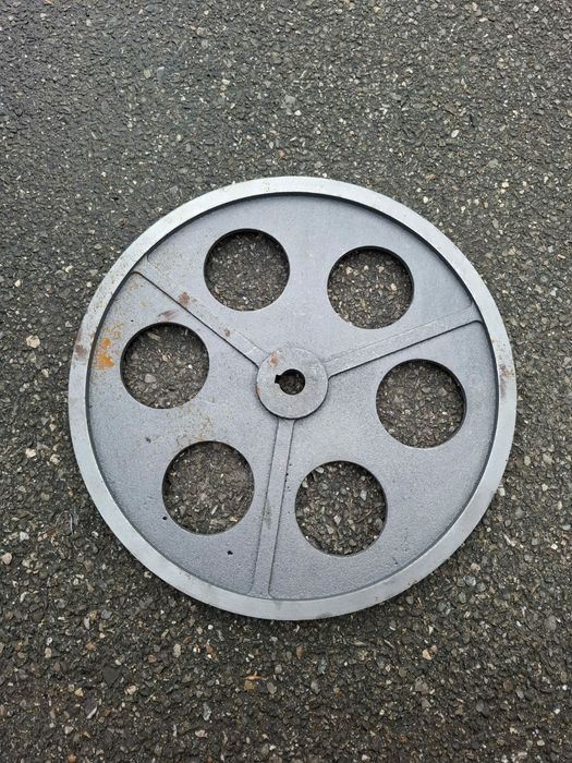 Fulie din fontă de 40 cm