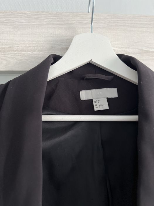 Sacou negru H&M marime 36