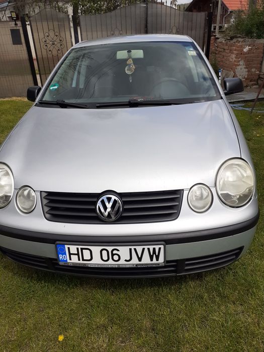 W.Polo Sedan 1.4 benzină preț €.OFERTĂ.