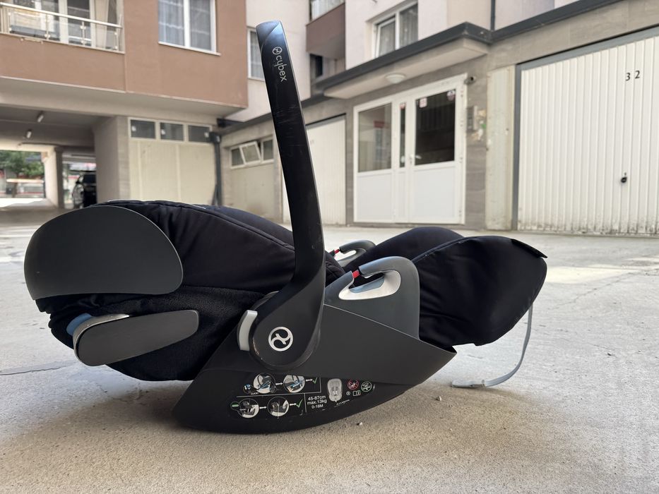 Кошче за кола Cybex Cloud Z + iso fix база и адаптери за шаси