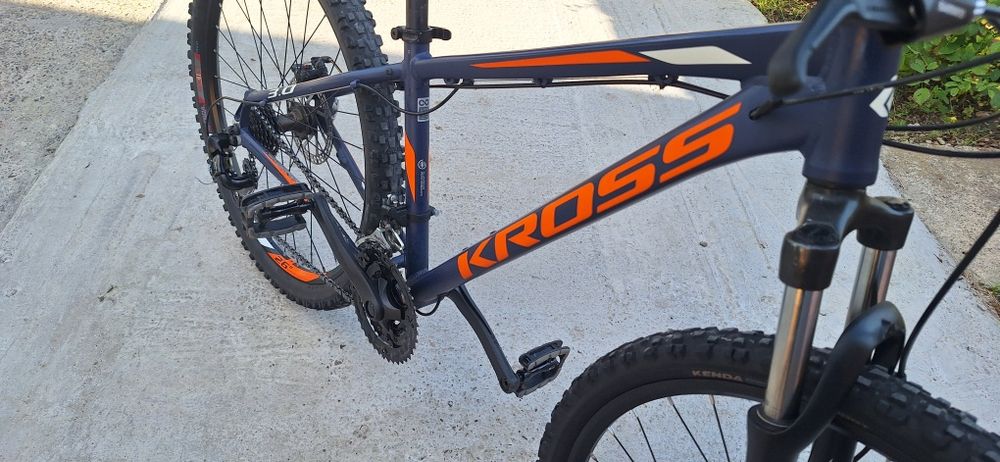 Vând bicicletă Kross Hexagon 3.0