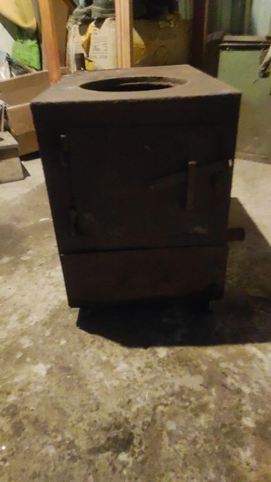 Продам печку новая