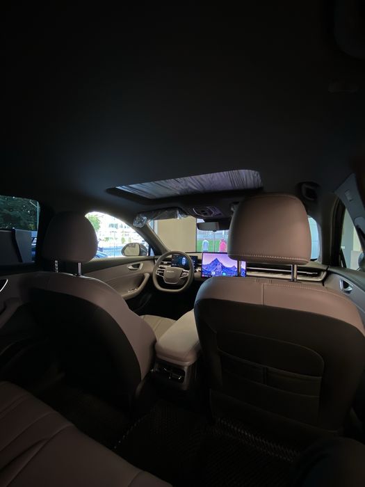 Roewe M7 DMH 2026