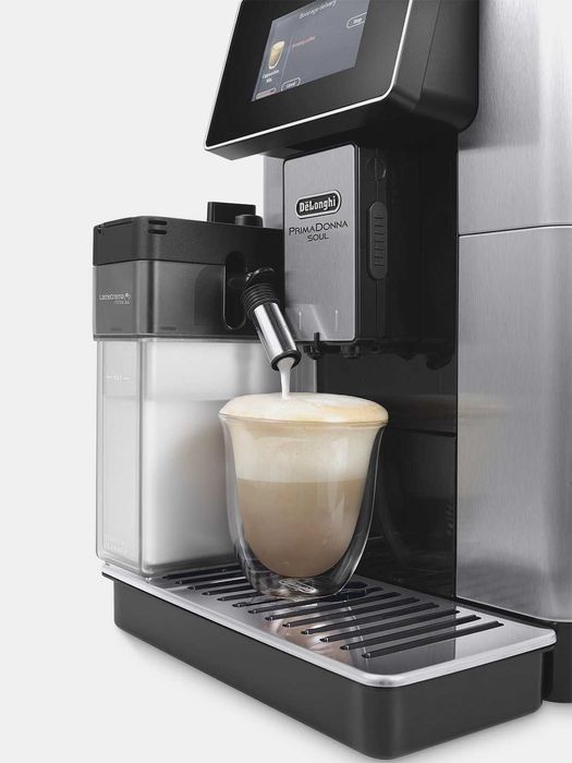 Кофемашина DeLonghi ECAM610.75.MB PrimaDonna Soul c дисплеем 4,3″