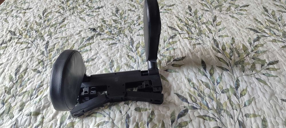 Tetiera auto reglabila pentru sprijin cap si gat pentru copii