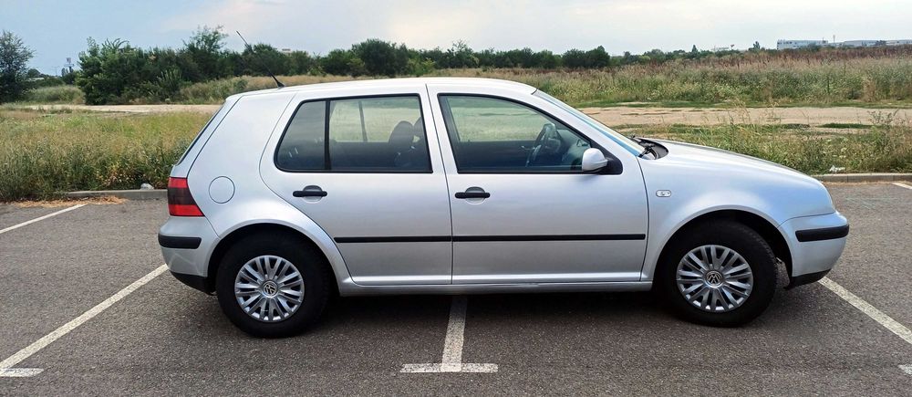 VOLKSWAGEN Golf 2002 — imagine 3