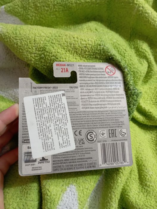 Продам машинку хот вилс оригинал