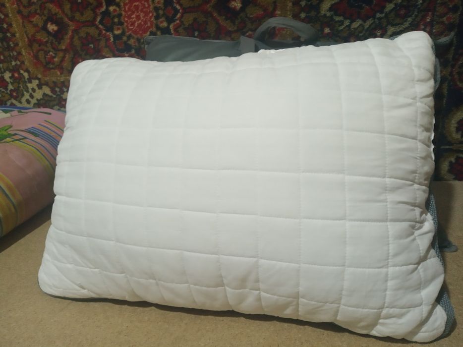 Подушка продается