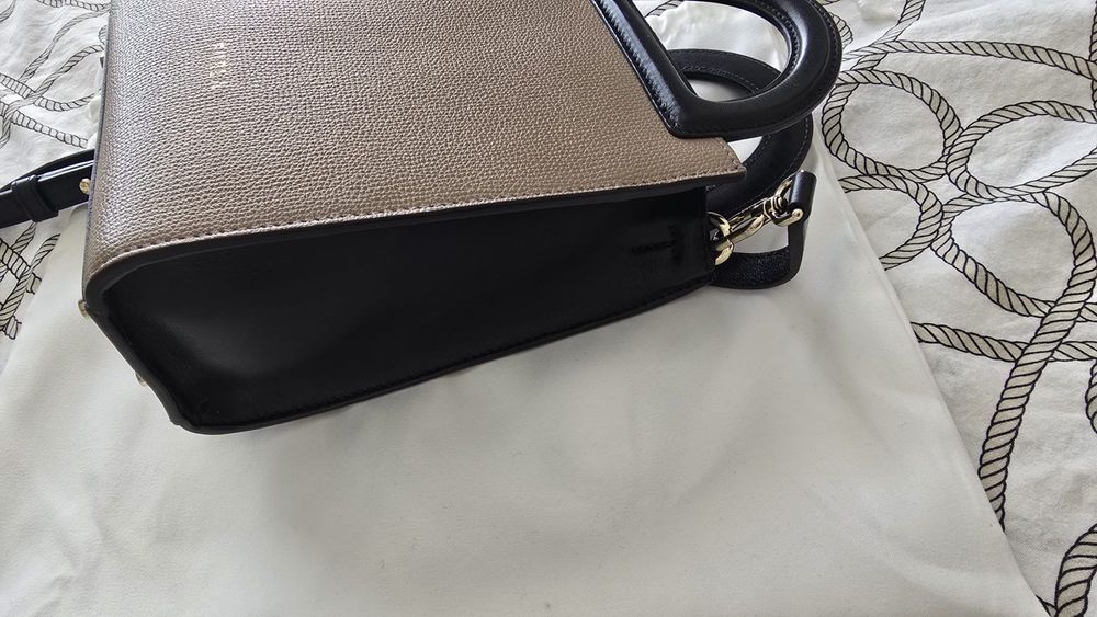 Чанта Furla в бежово и черно