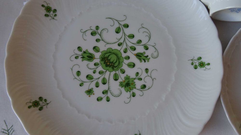 Костен порцелан- Royal Tettau Grüne Blume Porzellan