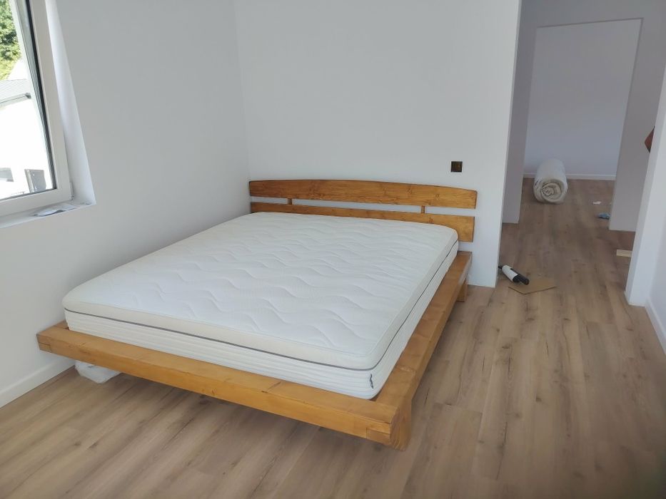 Pat Rustic din Grinzi Lemn Masiv – Realizat la Comandă