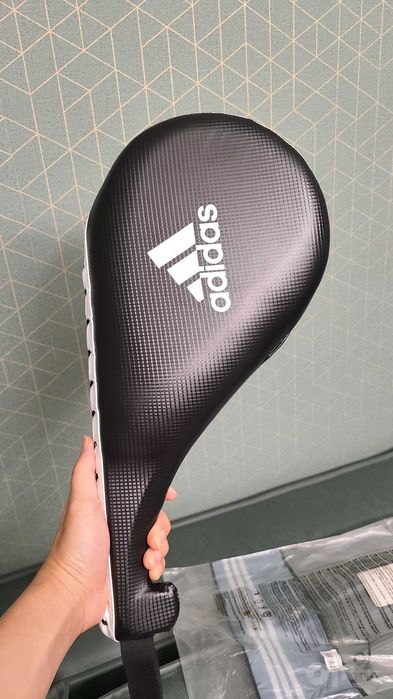 Новая ракетка-хлопушка Adidas для тхэквондо (Double Target Mitt)