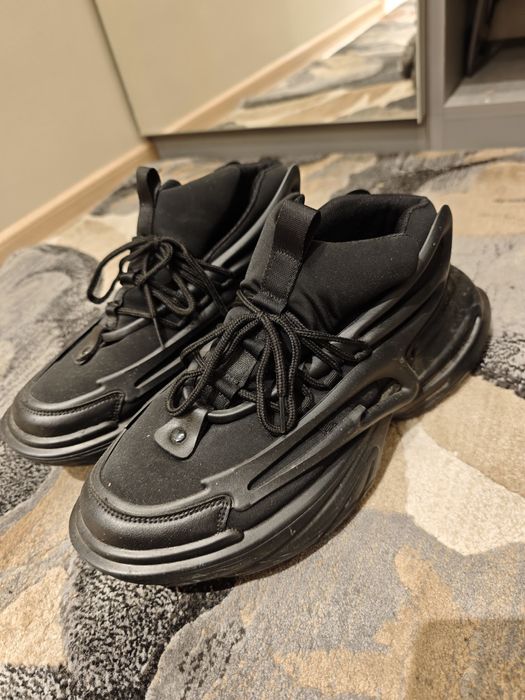 Мъжки черни спортни обувки