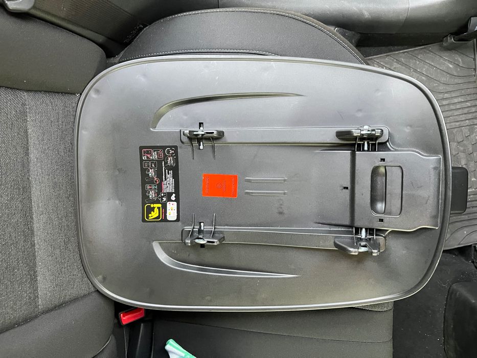 Baza cu Isofix Chipolino pentru scaunele autoDuo Smart, Elite si Encanto