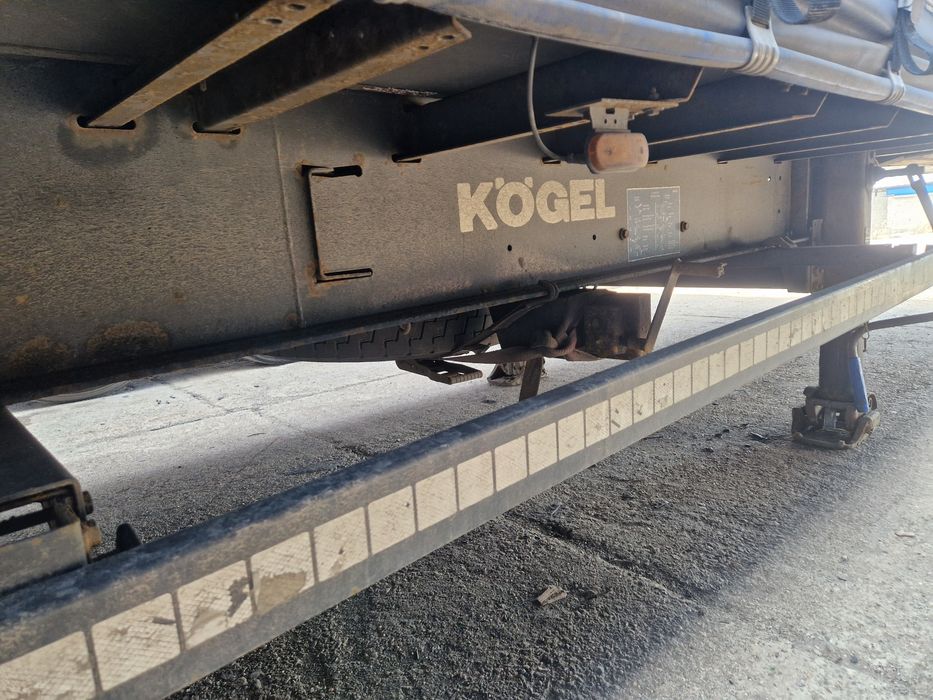 Semiremorca KOGEL mega